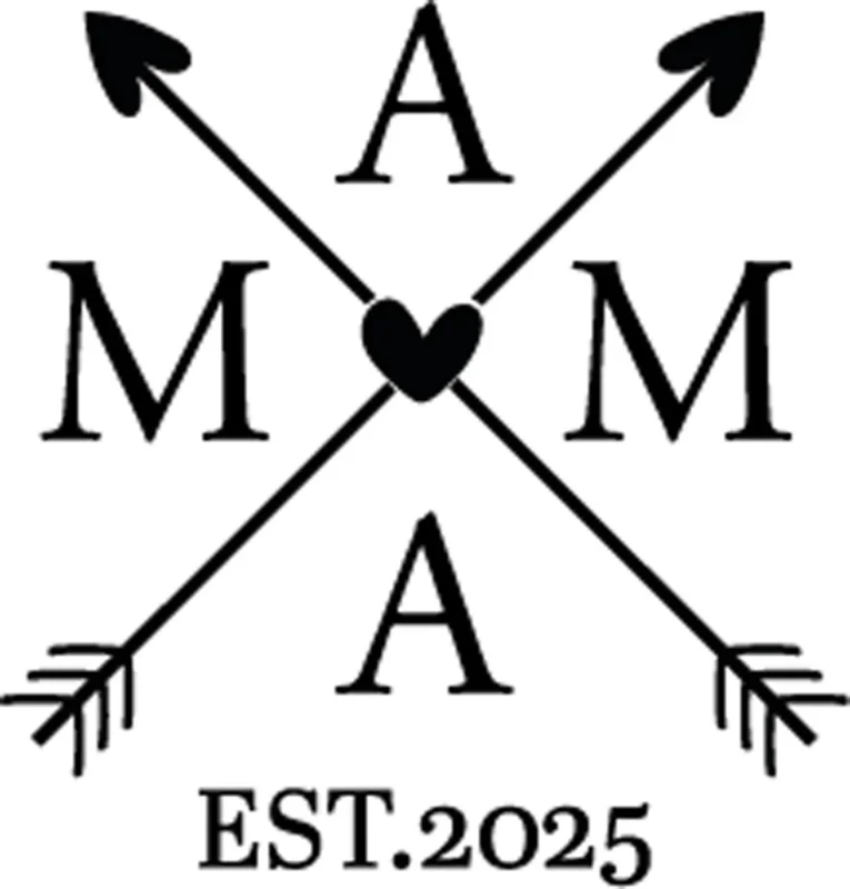 Mama T-Shirt mit Namen – Damen Shirt mit Herz & Pfeil Motiv – Weiß, Schwarz oder Mattrosa – Größen S–3XL – Baumwollshirt für Mütter, Familie & Geschenkidee (Kopie)