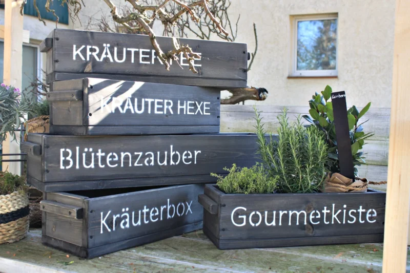 Blumenkasten " Das Original von Dekorie " aus Holz mit Schriftzug und Holz Griffen 50 - 90 cm breit / 19,5 cm tief / in schwarz