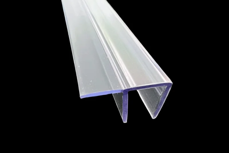 Polycarbonat-Überlappungsdichtung mit 90°-Lippe, glasklar, Art.Nr. S004