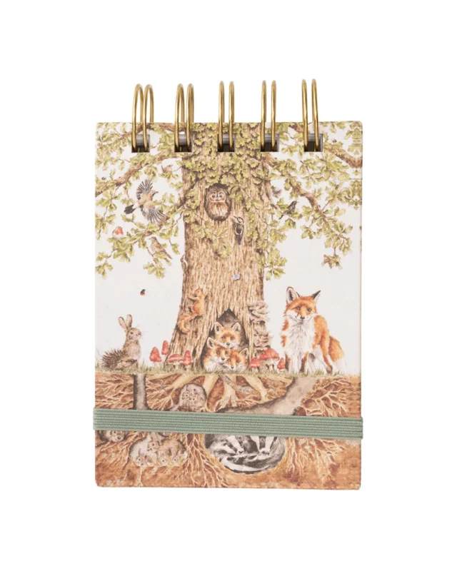 Vorderansicht des Mini Notiz- und Skizzenbuchs „Woodland“ von Wrendale Designs mit Waldtier-Motiv und Spiralbindung.