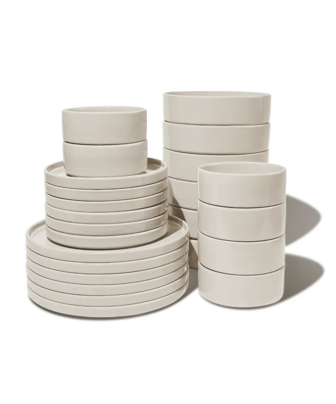 Geschirrset in Beige glänzend – nia collection von 7 O'CLOCK