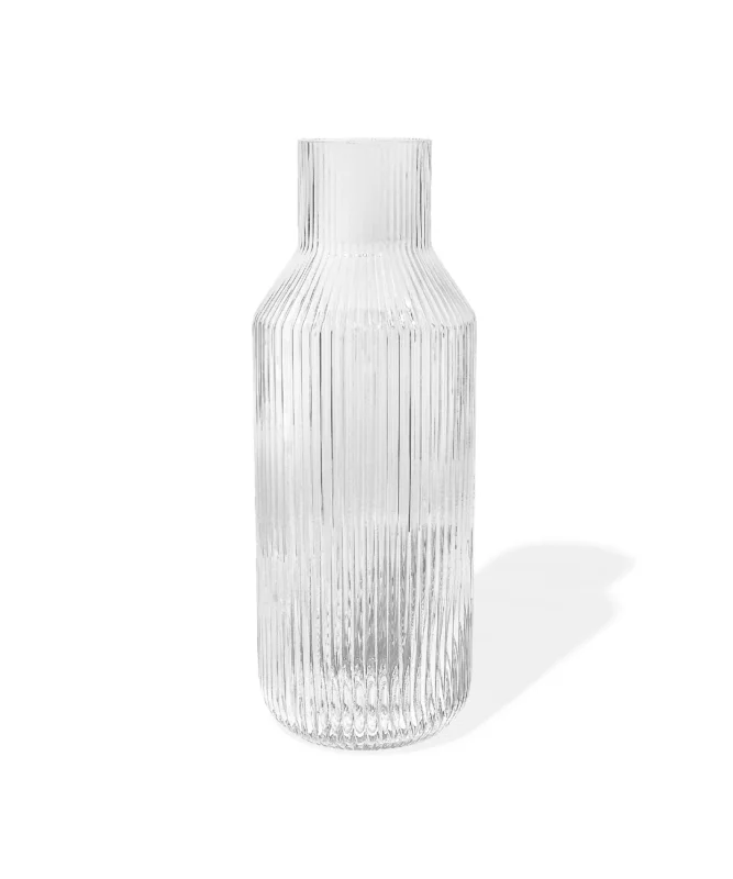 Geriffelte Karaffe mit 1550 ml Volumen – Serie Paris von 7 O'CLOCK
