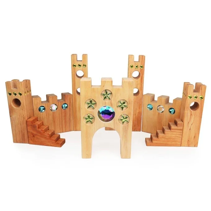 Großes Märchenschloss von Bauspiel mit 16 Teilen