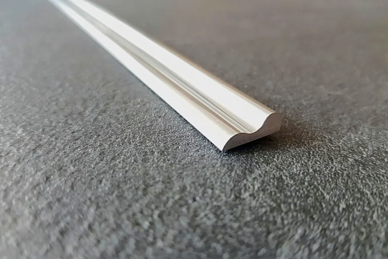 Geschwungenes Schwallprofil – Alu 15 × 6 mm, silber matt, Art.Nr. 2967