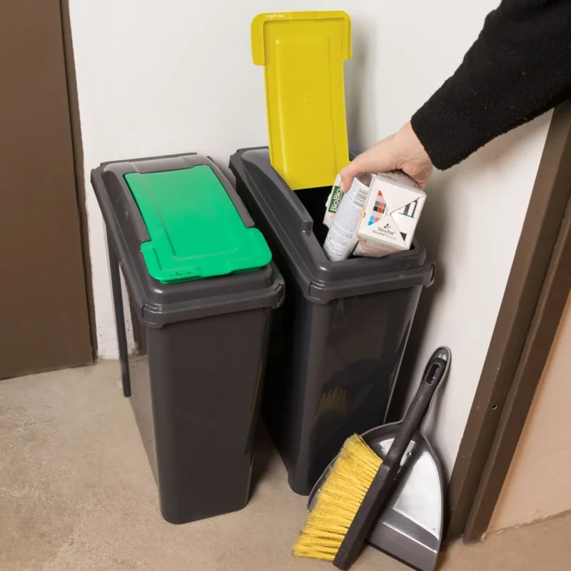 2x 25 Liter Mülltonne Schwarz Recyclingtonne 19x40x50cm mit abnehmbarem Klappdeckel - Schmal Küche Mistkübel Trash Bin Gelber Sack Groß Küchenabfalleimer Papiermülleimer