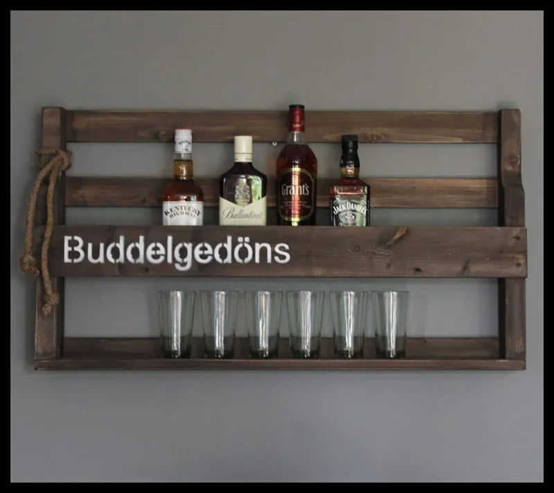 Whiskey Regal mit Gläserhalter mit Druck (Buddel Gedöns (Braun))