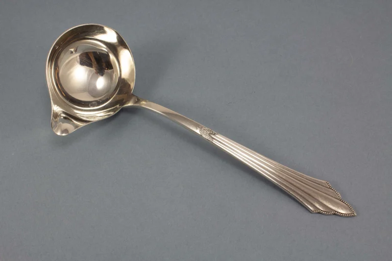 Schöne Saucenkelle von WMF im Fächer Muster, WMF 900, Kelle, versilbertes Besteck, versilberte Kelle