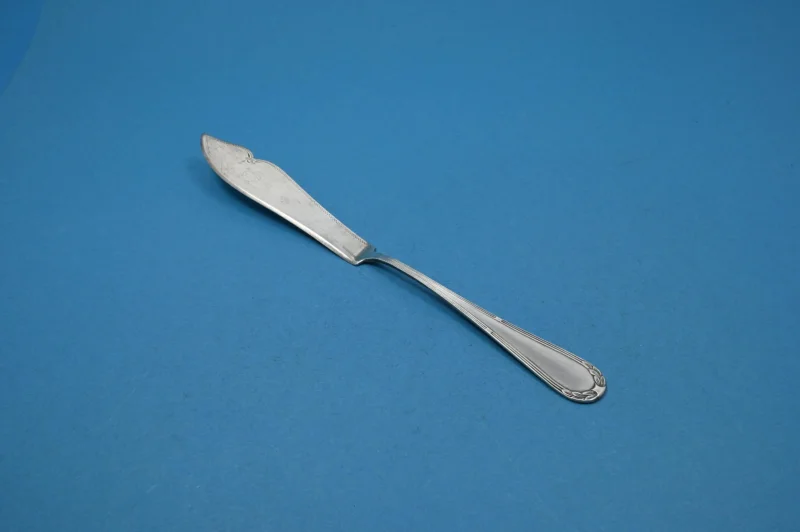 Versilbertes Fischmesser, antik