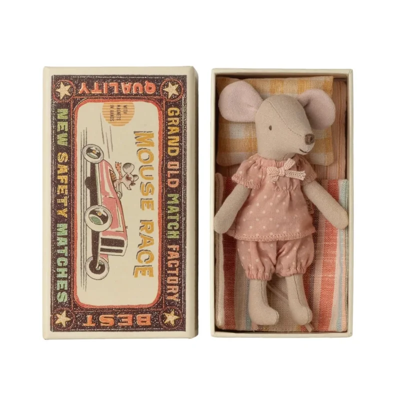 Große Schwester Maus in Streichholzschachtel von Maileg_01