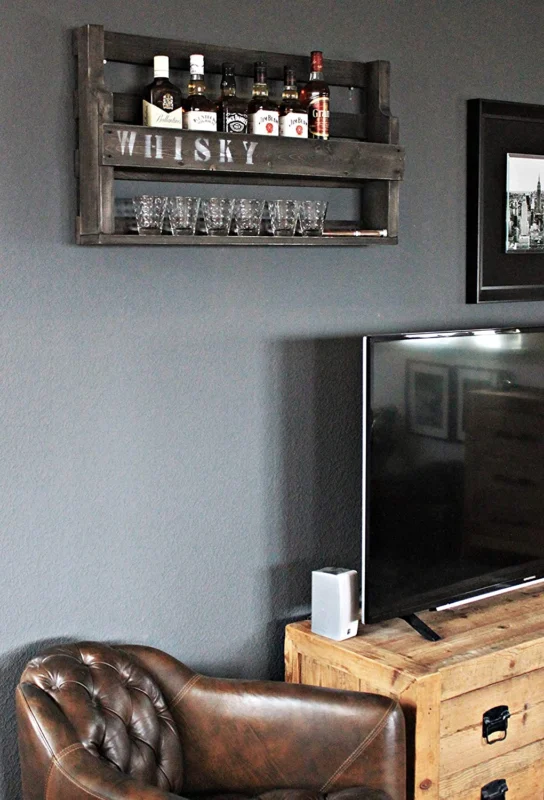 Whisky Regal aus Holz mit Gläserhalter und WHISKY Schriftzug Schwarz